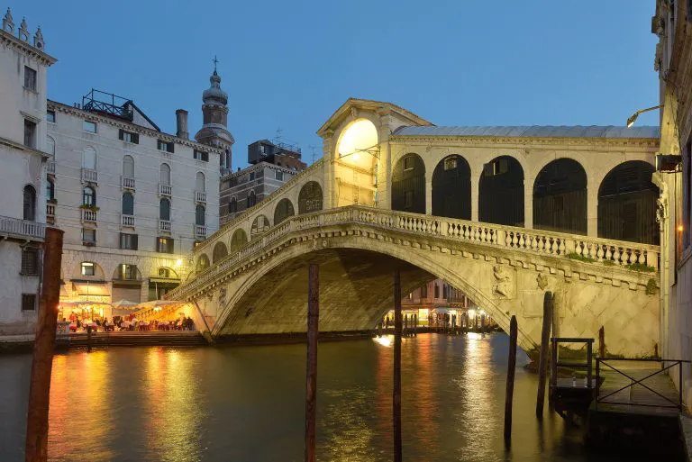 Puente de Rialto, Venecia