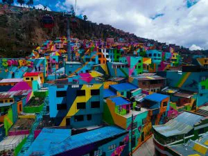 Casas de colores de Chualluma, La Paz