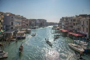 Góndolas en el Gran Canal, Venecia