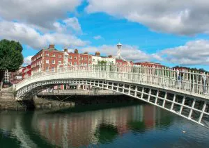 Ha'penny Bridge, Dublín