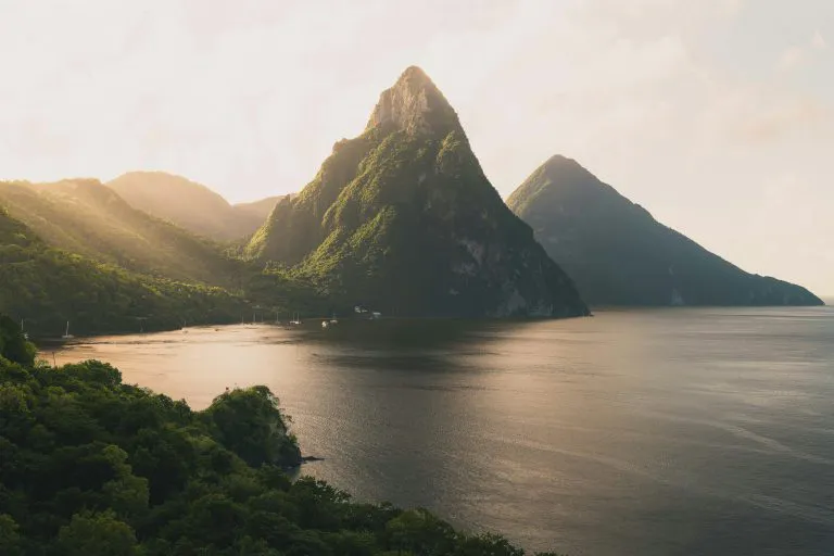 Los Pitons al atardecer, Santa Lucía