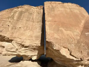 Al Naslaa Rock, near Tayma