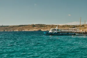 Laguna Azul, Comino