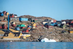 Casas de colores de Uummannaq, Groenlandia