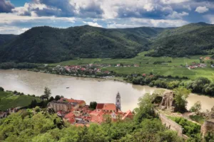 Dürnstein above the Danube, Wachau