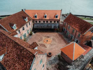 El fuerte Zeelandia desde arriba, Paramaribo