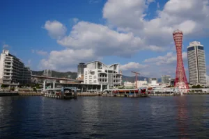 El puerto de Kobe y la Port Tower
