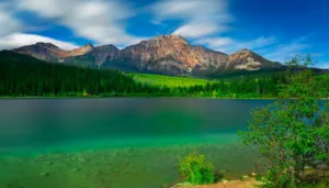 El lago Patricia y el monte Pyramid, Jasper