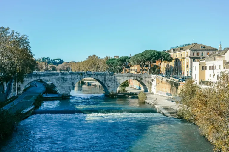Ponte Sisto over the Tiber, Rome