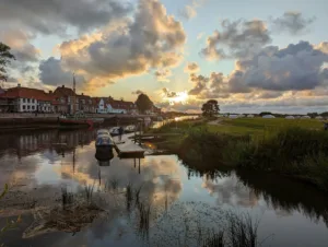 El río de Ribe al atardecer